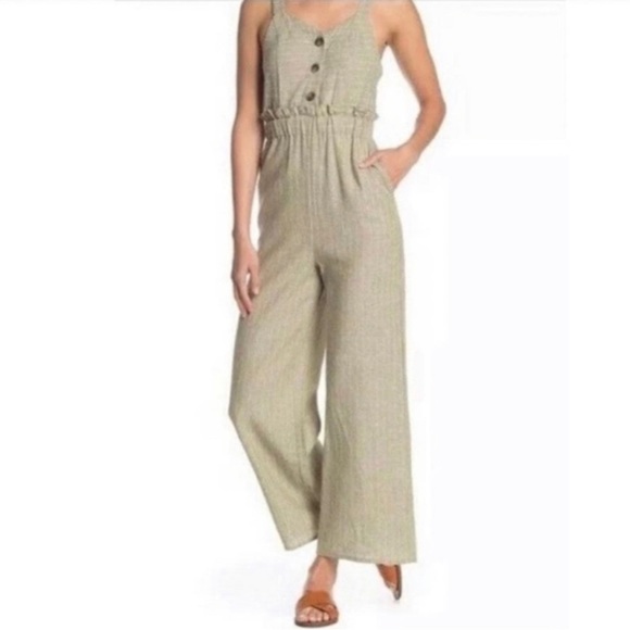 Romeo & Juliet Couture Pants - 𝅺Romeo & Juliet Couture Linen Blend Olive Green Pinstripe Jumpsuit Size S NWT